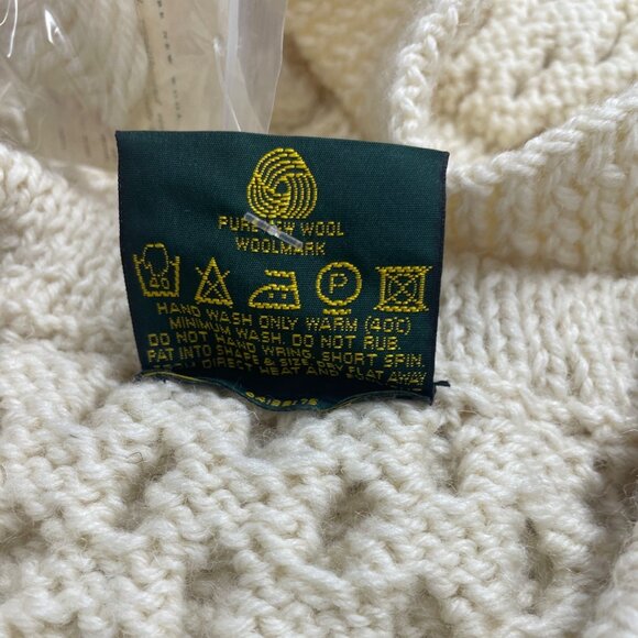 Tivoli Women’s Ivory Wool Hand-Knit Sweater Aran Cable-Knit Design Size L - New - Picture 9 of 10